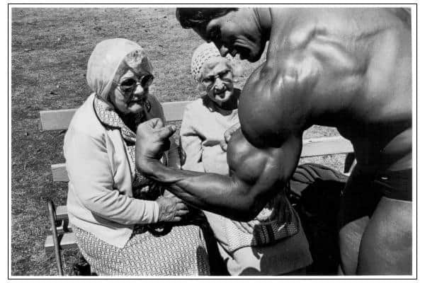 שרירן ארנולד שוורצנגר, Arnold Schwarzenegger, סטרואידים אנאבולים, הורמון גדילה, אנדרוגנים, טסטוסטרון, פיתוח גוף, שרירים וכושר, פיתוח גוף, פיתוח גוף מהיר, בבית, פיתוח גוף ותזונה, פיתוח גוף למתחילים, עליה במשקל, מסת שרירים, תוספי מזון, תוספי מזון לספורטאים,